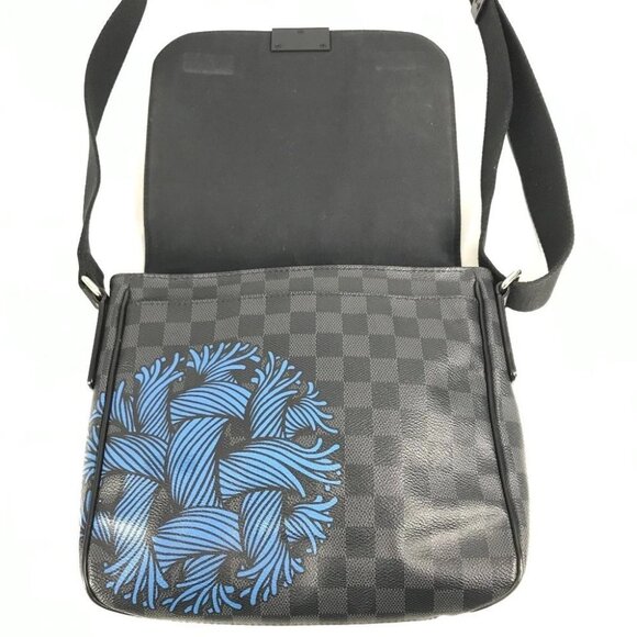 LOUIS VUITTON N41714 DamierGraphite District PM Christopher Nemeth Shoulder Bag - Picture 15 of 16